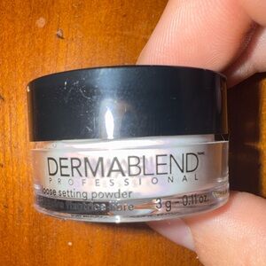 ❤️ 3/$25 Dermablend Professional, Dermablend Original Loose Setting Powder